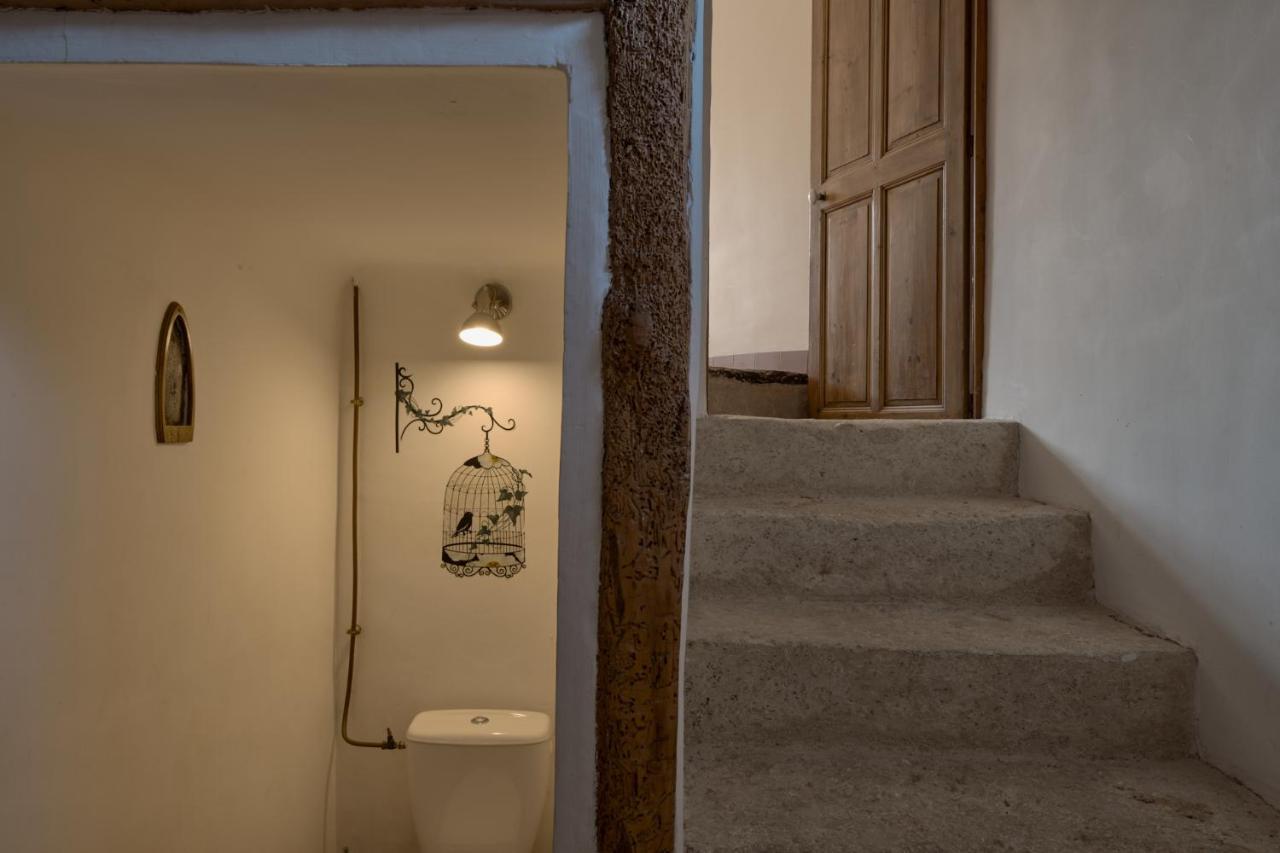 Maison Lou Roucas Cabrieres-d'Aigues Екстериор снимка